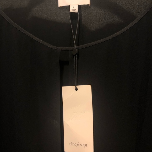 🥳B-DAY SALE❤️NWT Cinq A Sept Maia Flare-Sleeve Keyhole Blouse - Picture 8 of 11